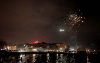 Silvester Feuerwerk Kiel Kiellinie Reventloubrücke