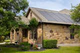 After the 2021 Winter Storm, a Texas Homeowner Transformed Their Stone Ranch Into a Solar Powerhouse