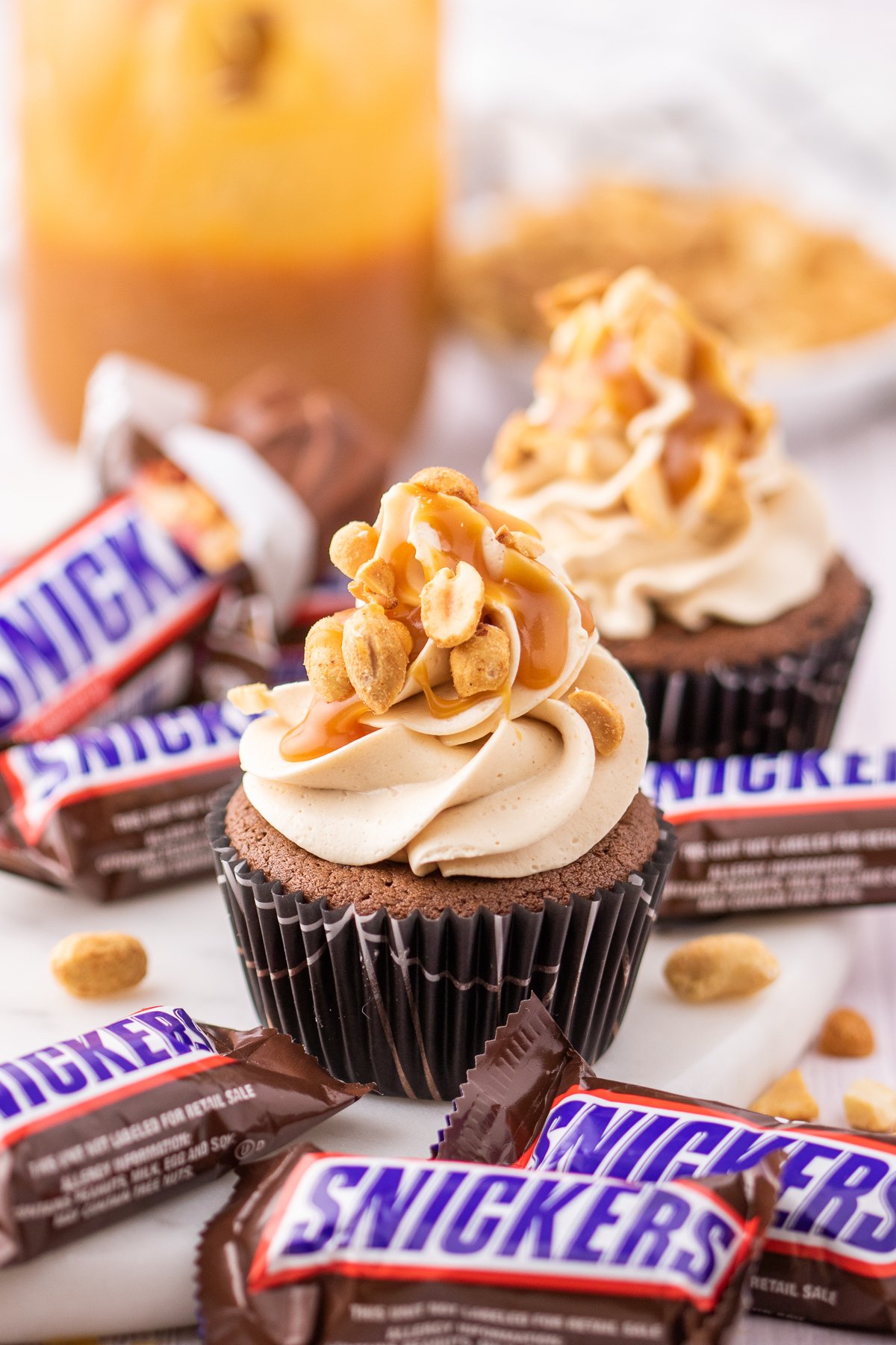 Snickers Cupcakes