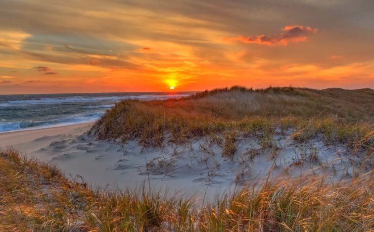 Zonsondergang bij Marthas Vineyard in de Amerikaanse staat Massachusetts