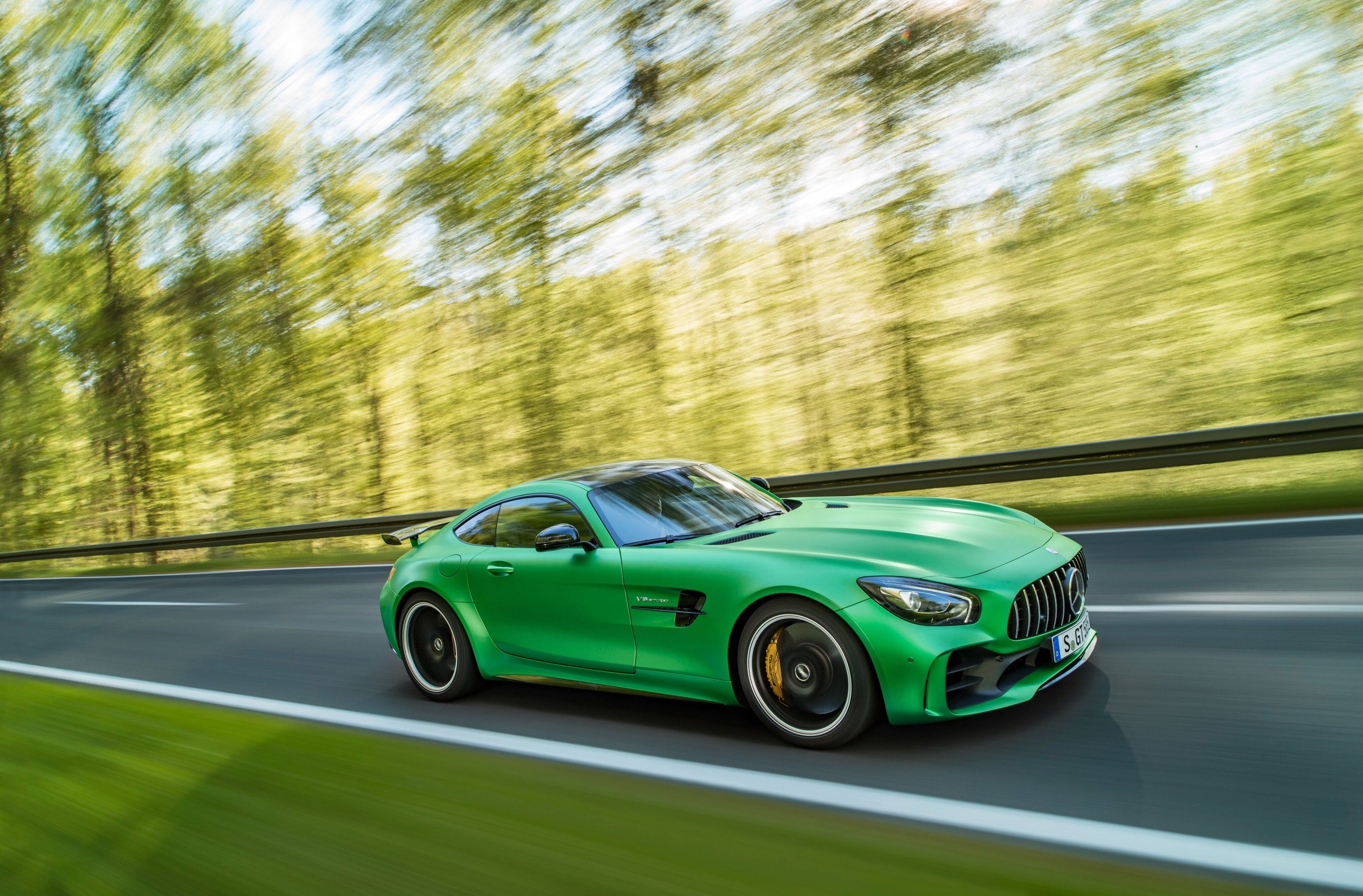 Mercedes Amg Gt R Wallpapers Wallpaper Cave