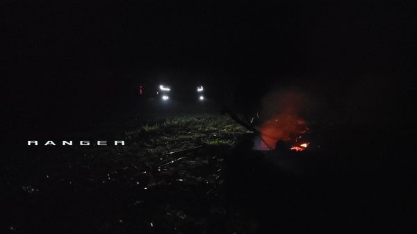 Ford,Ranger,smoldering fire