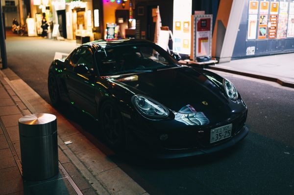 car,black,Porsche Cayman