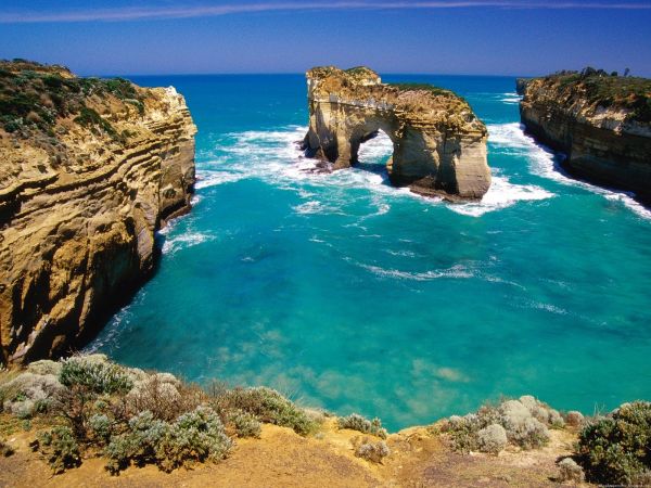 sea,bay,water,rock,sky,beach