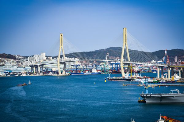 Μπουσάν,ουρανοξύστης,τοπίο,γέφυρα,θάλασσα