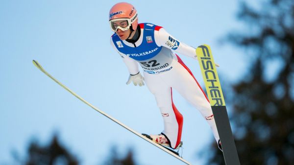 Sportuniform,Himmel,Sportausrüstung,Sportkleidung,Helm,Brille