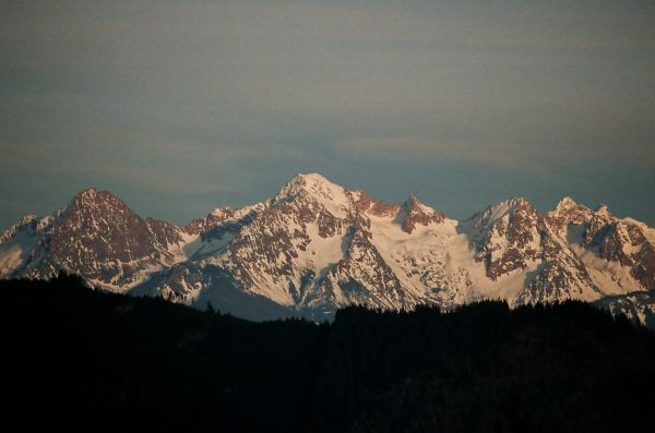 Berg,Himmel,Atmosphäre,Wolke,Ecoregion,Pflanze