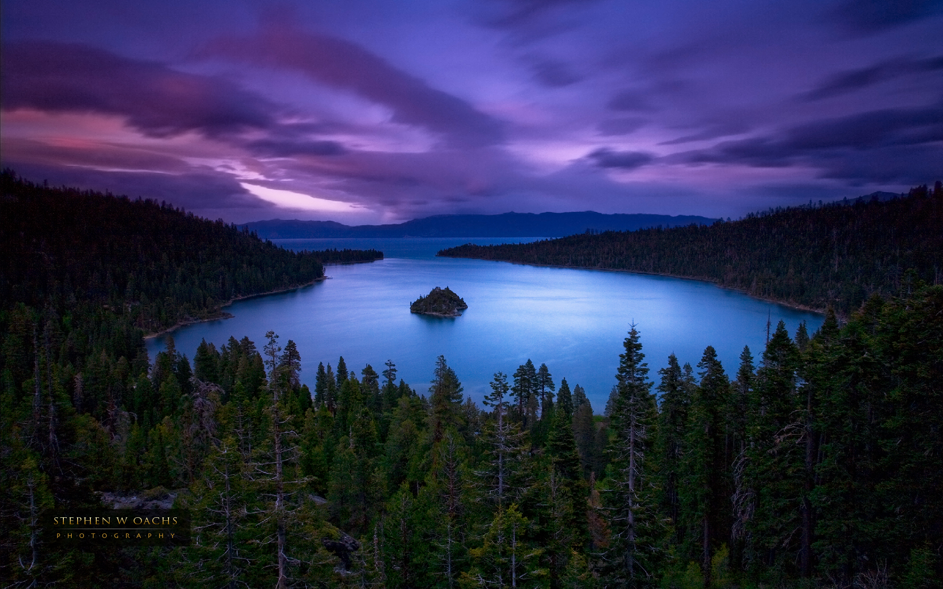 Lake Tahoe HD Wallpapers là một trong những bộ ảnh nền đẹp nhất về hồ Tahoe, với chất lượng cao và độ sắc nét tuyệt vời sẽ khiến bạn say đắm ngay lần đầu bấm vào.