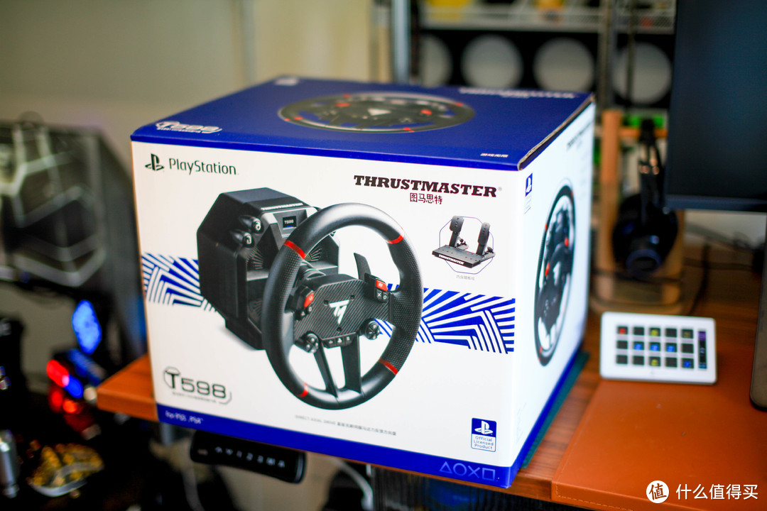 直驱模拟器再进化，主机党&PC党叕叕狂喜的THRUSTMASTER T598P第二代基座套装上市！