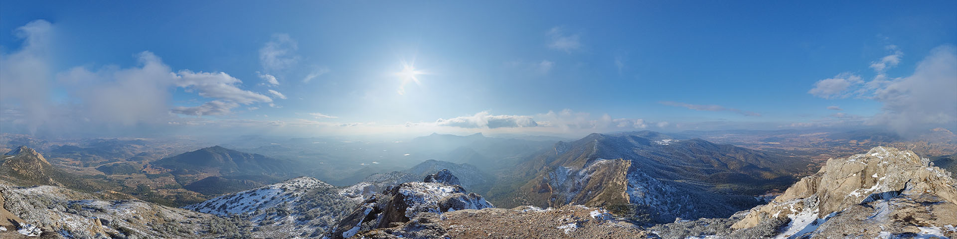 Cima del Maigmó con neve