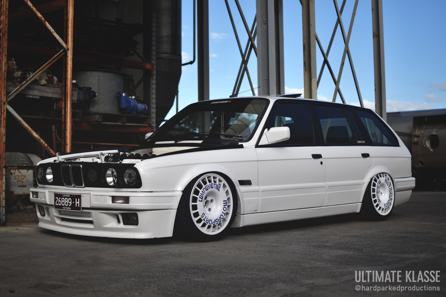 Mike Hack's E30 Touring — ULTIMATE KLASSE