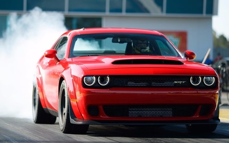 Демон в доспехах: Dodge презентовал свой новый Challenger Demon