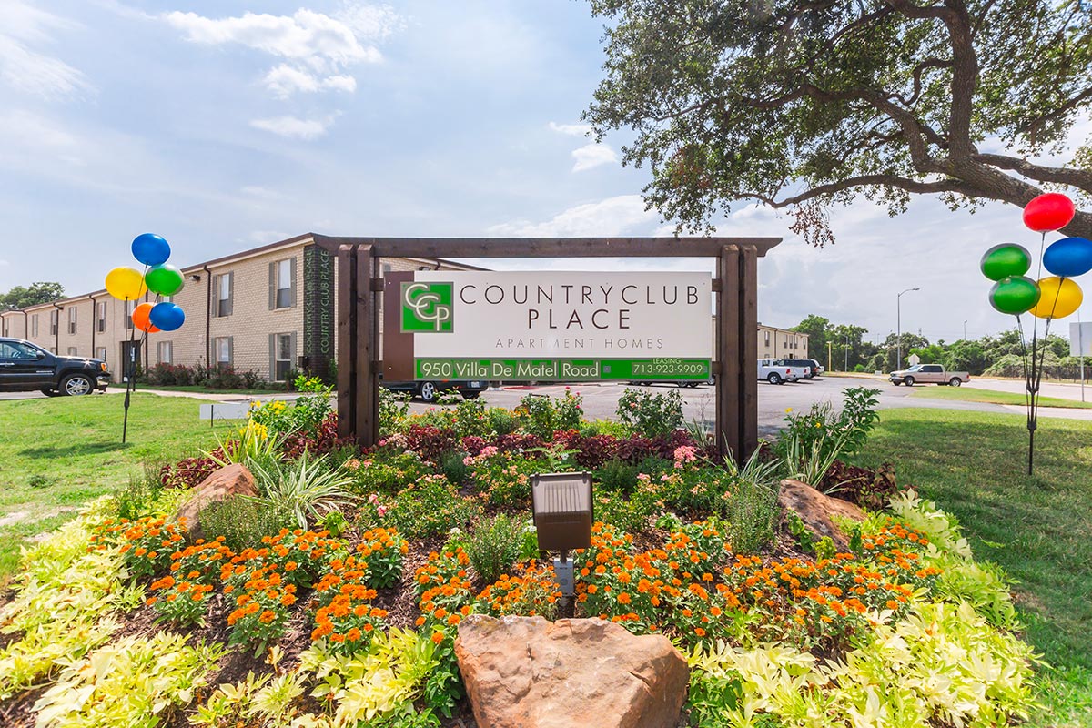 Country Club Place, Barvin Group