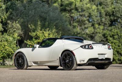 Tesla Roadster - rear