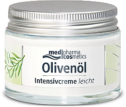 Cremă de față pentru albire intensivă D'oliva (Olivenöl) Medipharma Cosmetics Light