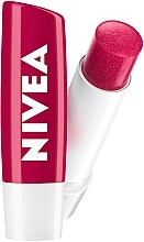 Bálsamo labial hidratante, cereza NIVEA Lip Care Fruity Shine Cherry Lip Balm