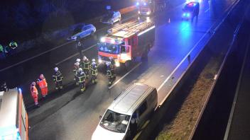 Bei dem Unfall an der Grenze zwischen Hamburg und dem Kreis Stormarn verstarb ein Mann auf der A1