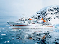 Kreuzfahrtschiff MS Bremen