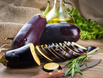 Bild Aubergine und Gewürze