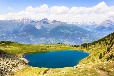 Fototapete Blick von oben auf die Berggipfel