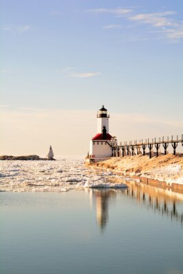 Fototapete Leuchtturm am Wintertag