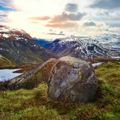 Fototapete Steine auf Berggipfeln