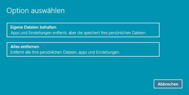 Die Windows 10 Wiederherstellung bietet euch die Optionen "Eigene Dateien behalten" oder "Alles entfernen".