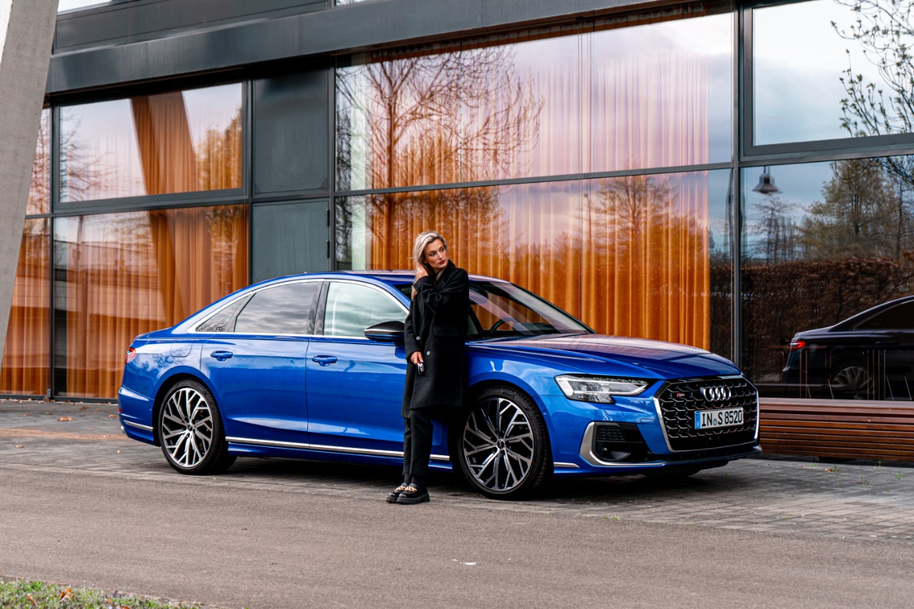 Audi S8 (2023) - Die Oberklasse-Limousine mit den 571 PS