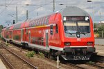 RE13 (RE17693) nach Leipzig Hauptbahnhof macht sich am Nachmittag des 1.8.2016 im Magdeburger Hauptbahnhof auf den Weg.