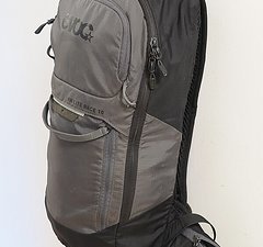 Evoc FR Lite Race 10 M/L Protektorrucksack