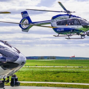 Polizeihubschrauber fahndet nach Tatverdächtigen