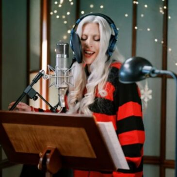 Lady Gaga veröffentlicht Weihnachtssingle „Santa Claus Is Coming To Town“