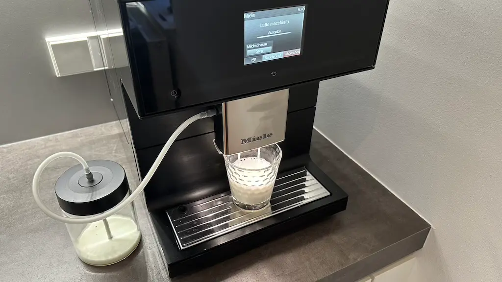 Bild Miele Cm7 Latte Macchiato