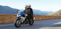 BMW präsentiert die R 1200 R und R 1200 RS.