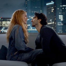 Blake Lively und Justin Baldoni in einer Szene des Kinofilms "Nur noch ein einziges Mal - It ends with us"