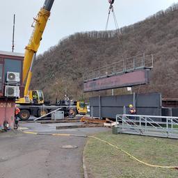 Reparatur-Arbeiten an der Moselschleuse Müden bei Treis-Karden