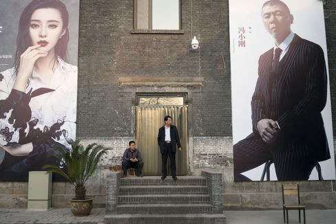 Filmfestivalplakate in Pingyao: Chinesen kommen in Hollywood erstaunlich häufig vor