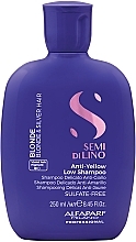 Sampon világos és színt vesztett hajra AlfaParf Milano Semi Di Lino Blonde Anti-Yellow Low Shampoo