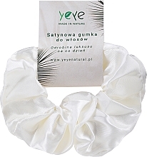 Satin Scrunchie, white Yeye