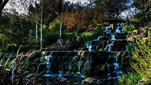 Papel de Parede Desktop Inglaterra Parques Cascata Pedras Londres árvores Arbusto Córregos Naturaleza