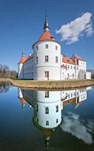 Wallpapers Germany Castle Pond Tower Reflected