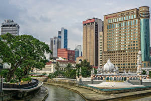 Fotos Malaysia Gebäude Kuala Lumpur Kanal