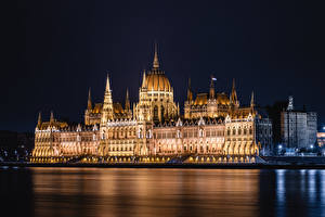 Papel de Parede Desktop Hungria Budapeste Edifício Rios Noite Parliament Building