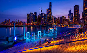 Bilder USA Haus Wolkenkratzer Flusse Chicago Stadt Nacht Städte