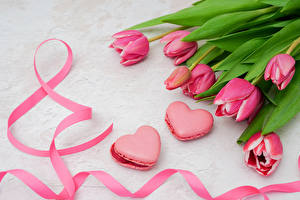 Images March 8 Tulips Bouquet Cookies Heart Ribbon flower Food