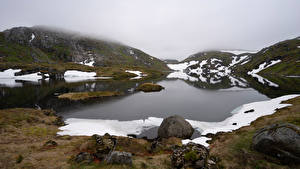 Hintergrundbilder Norwegen Lofoten Berg See Schnee Natur