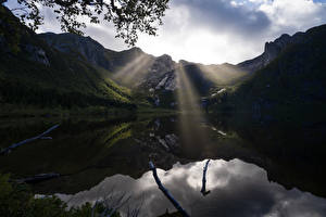 Hintergrundbilder Norwegen Lofoten Berg See Natur