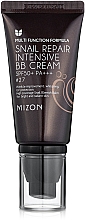 Mizon Snail Repair Intensive BB Cream SPF50+ PA +++ BB crème à la bave d'escargot