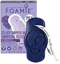 Cietais šampūns blondiem matiem Foamie Silver Shampoo Bar for Blonde Hair