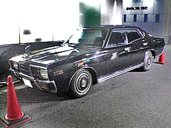 Nissan Cedric 330